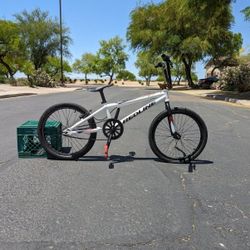 Redline BMX Race Bike Size Pro