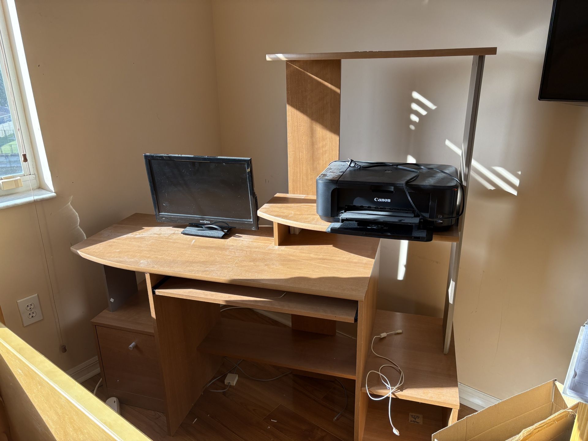 Computer Workstation