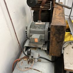 Air Compressor 