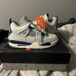 Jordan 4 Military Blues