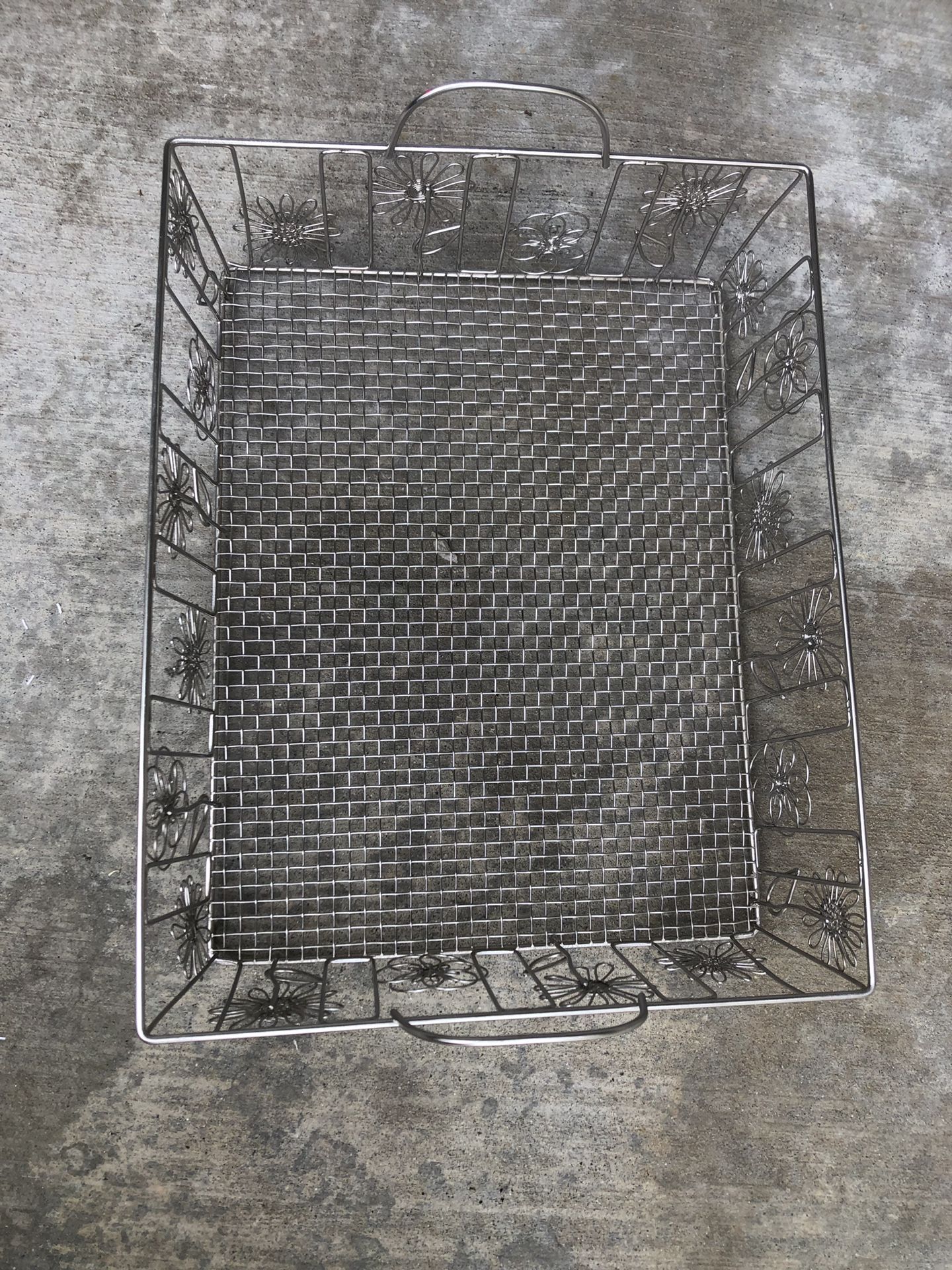 Paper tray
