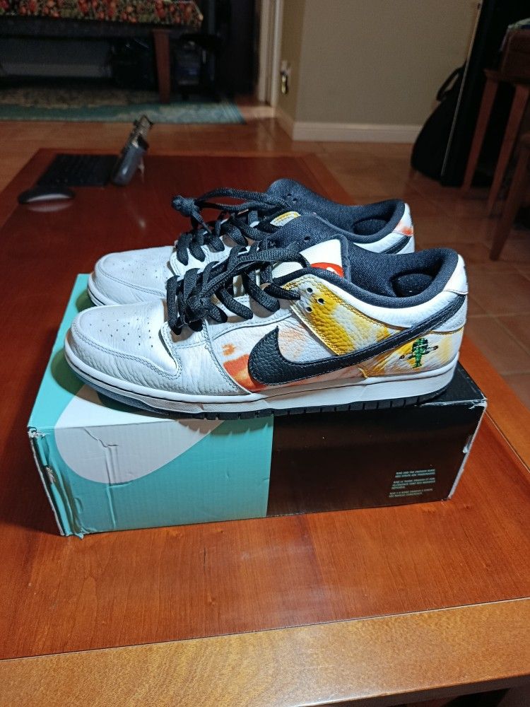 Nike SB Dunk Low Pro QS RayGun