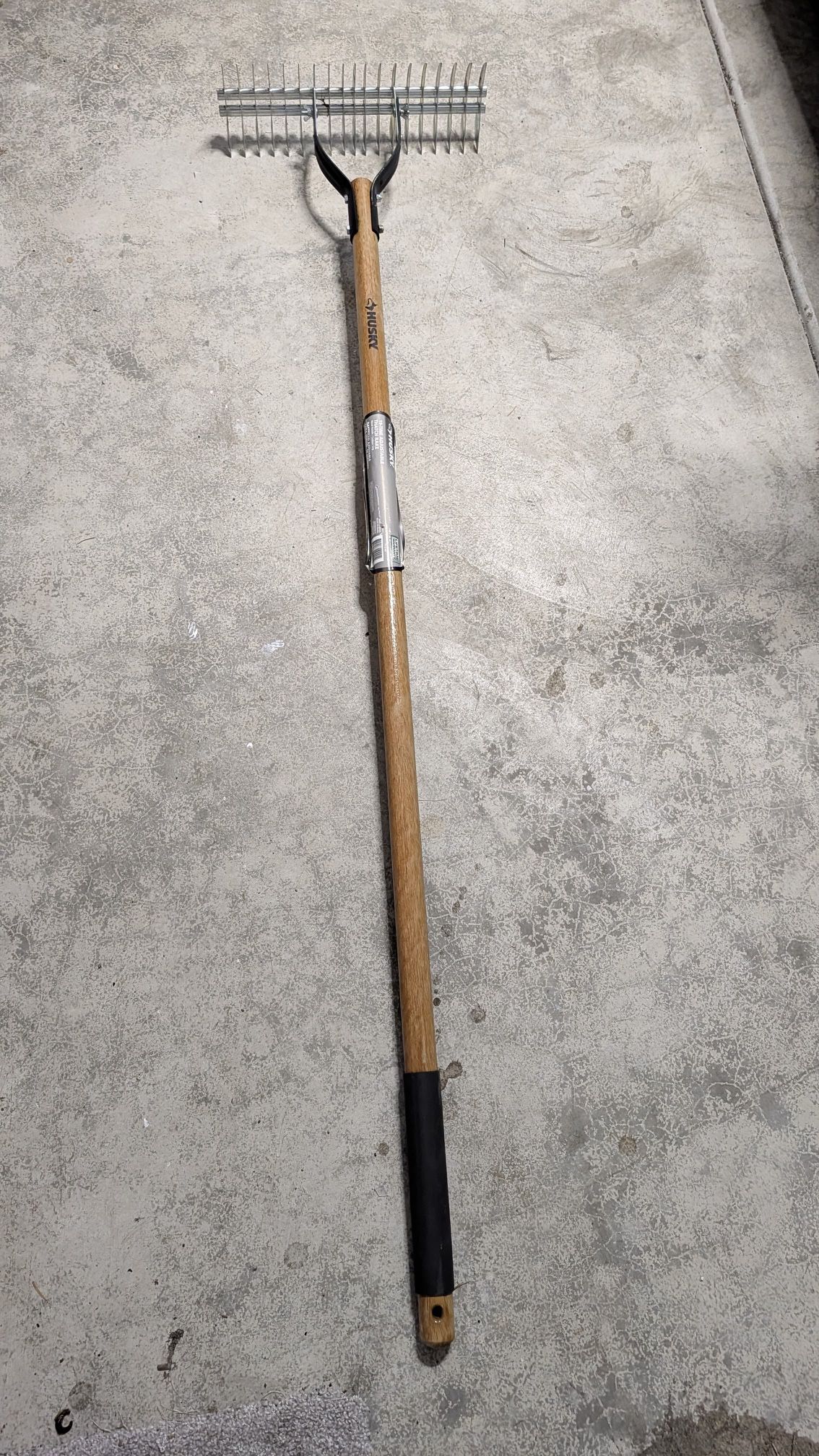 Adjustable Thatch rake