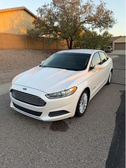 2016 Ford Fusion Hybrid