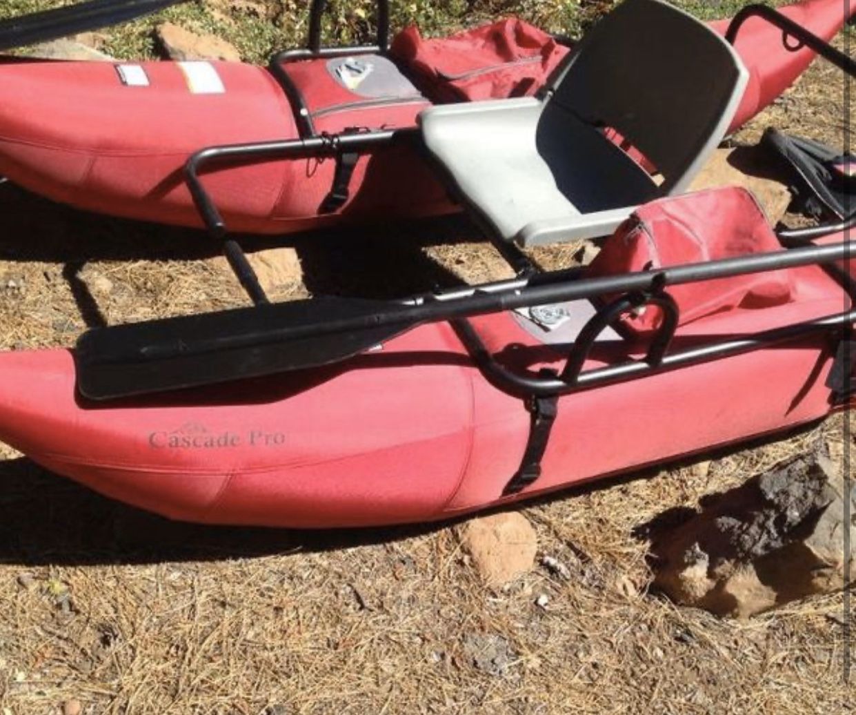 Cascade Pro Pontoon for Sale in Sherwood, OR - OfferUp