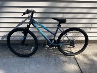 Women’s mountain bike