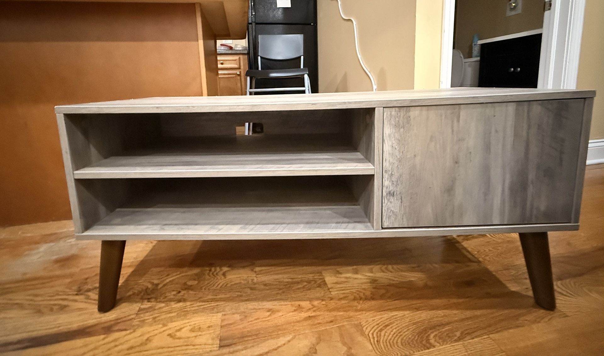 TV Stand / table |44in Length