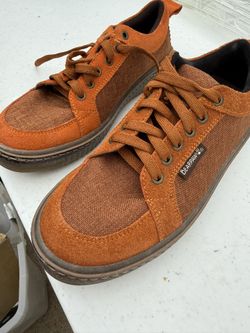 Bear Claw Shoes Size 7