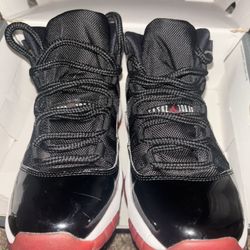 Jordan 11 Retro Bred