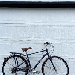 Momentum Street Comfort Cruiser / Commuter Bike Aluminium Bicycle