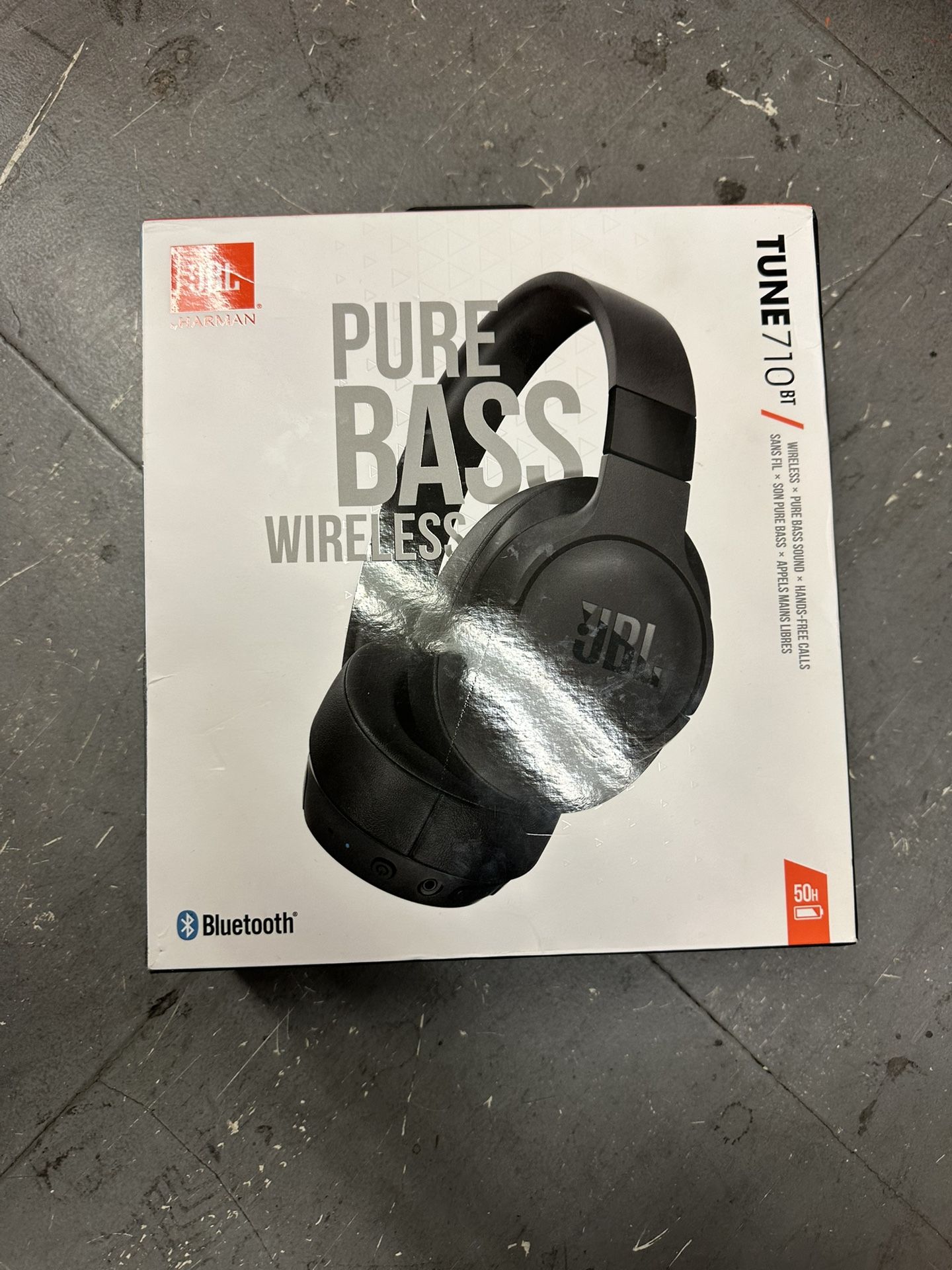 Headphones 