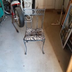 Outside Or Inside Iorn Chair Black With Cushion 