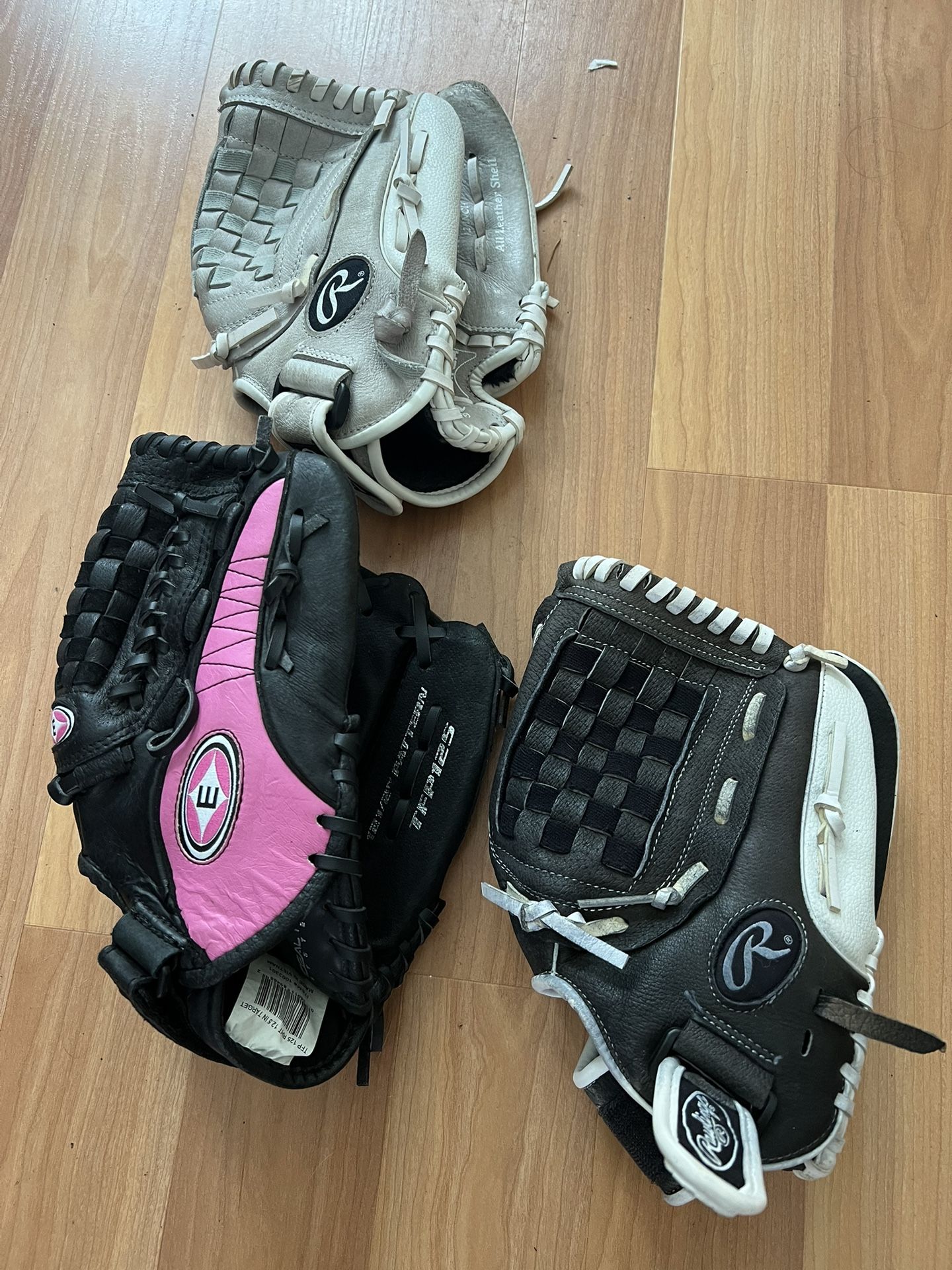 Baseball Gloves (large)
