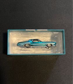 Hot Wheels RLC exclusive 1975 Monte Carlo lowrider blue