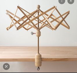 New Umbrella Yarn Swift