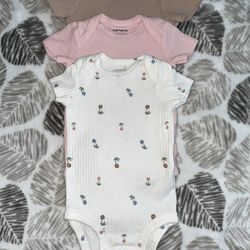 Carter's 3 Month’s Baby Girl Bodysuit 
