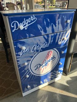 Dodgers 5 Drawers dresser