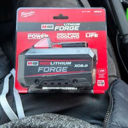 Milwaukee M18 Red Lithium Forge XC8.0