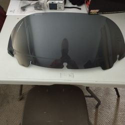 7 Inch Batwing Windshield For 14 And Up 