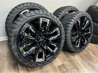 NEW 24 inch Gm style wheels black with chrome inserts wrapped in 285/40r24 RBP tires
