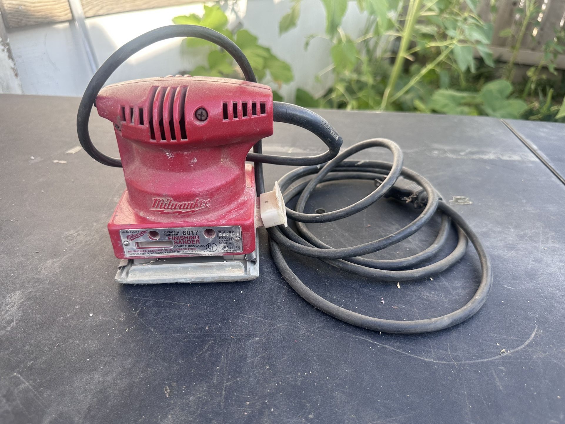 Palm Sander
