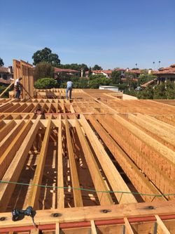 Ayudantes para construcción