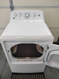Nice GE Super Capacity Electric Dryer