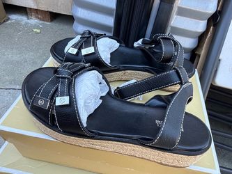 MK leather sandals
