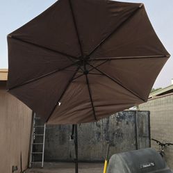 Outdoor Crank Lift Adjustable Umbrella 