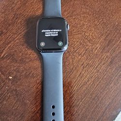 Apple Watch 4 44mm Cellular 