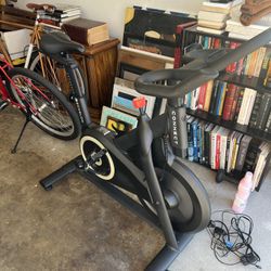 Echelon Connect Indoor Cycling Exercise Bike