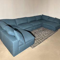 FREE DELIVERY (Modular Cloud Sectional)