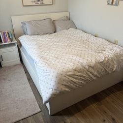 Storage Bed with headboard