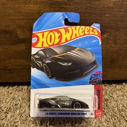 Hot Wheels LB Works Lamborghini Huracan Coupe(Damaged card)