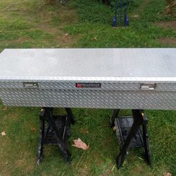 Lund Challenger Model # 5400db 