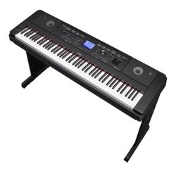 Yamaha DGX 660B  Electric Keyboard