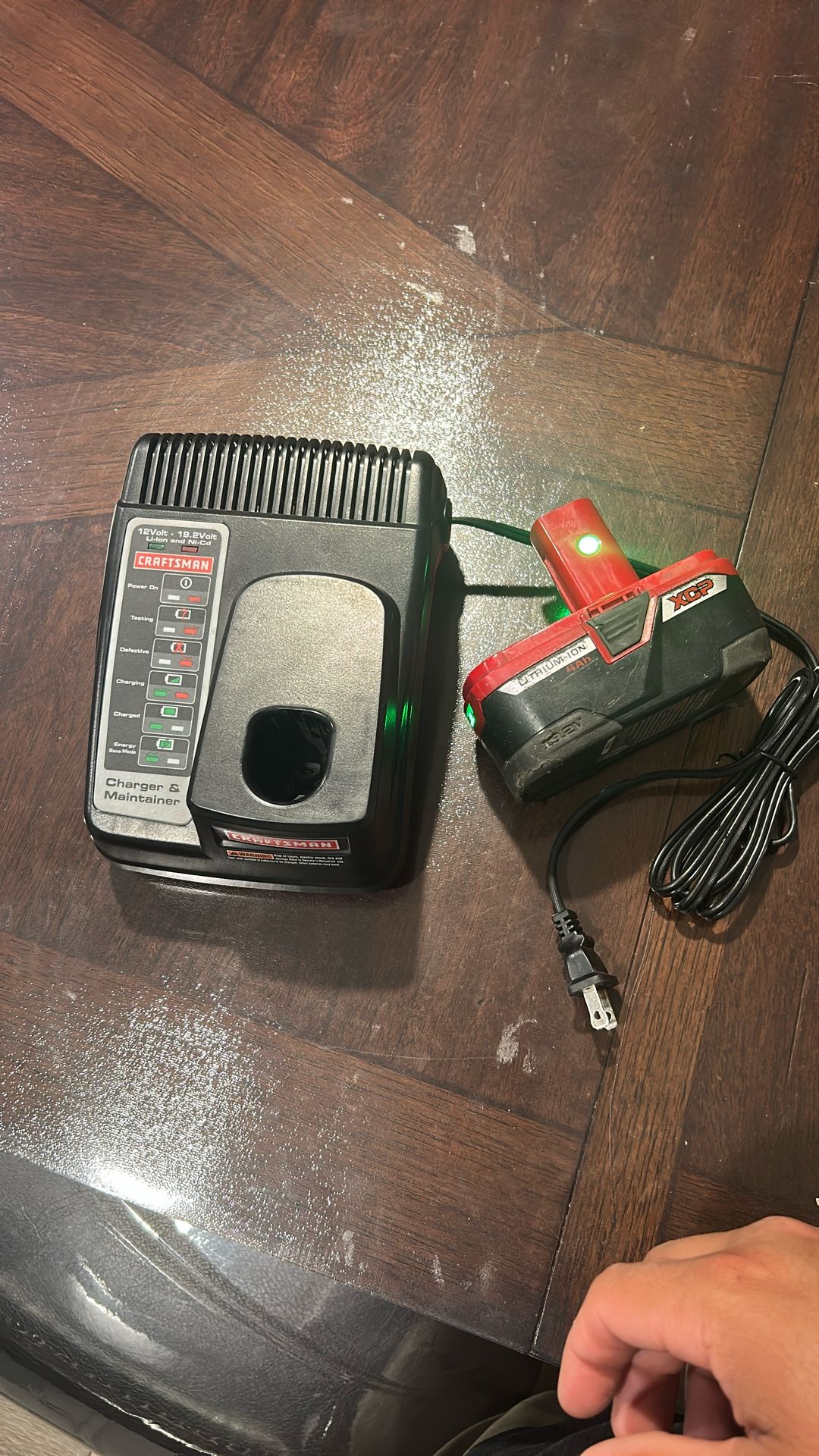 Craftsman Battery Charger And Battery