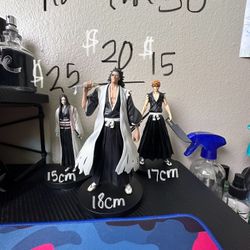 BLEACH Character Statues
