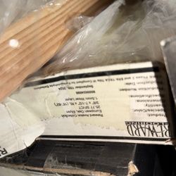 Reward Flooring European Oak Engineered Hardwood – 232 sq ft