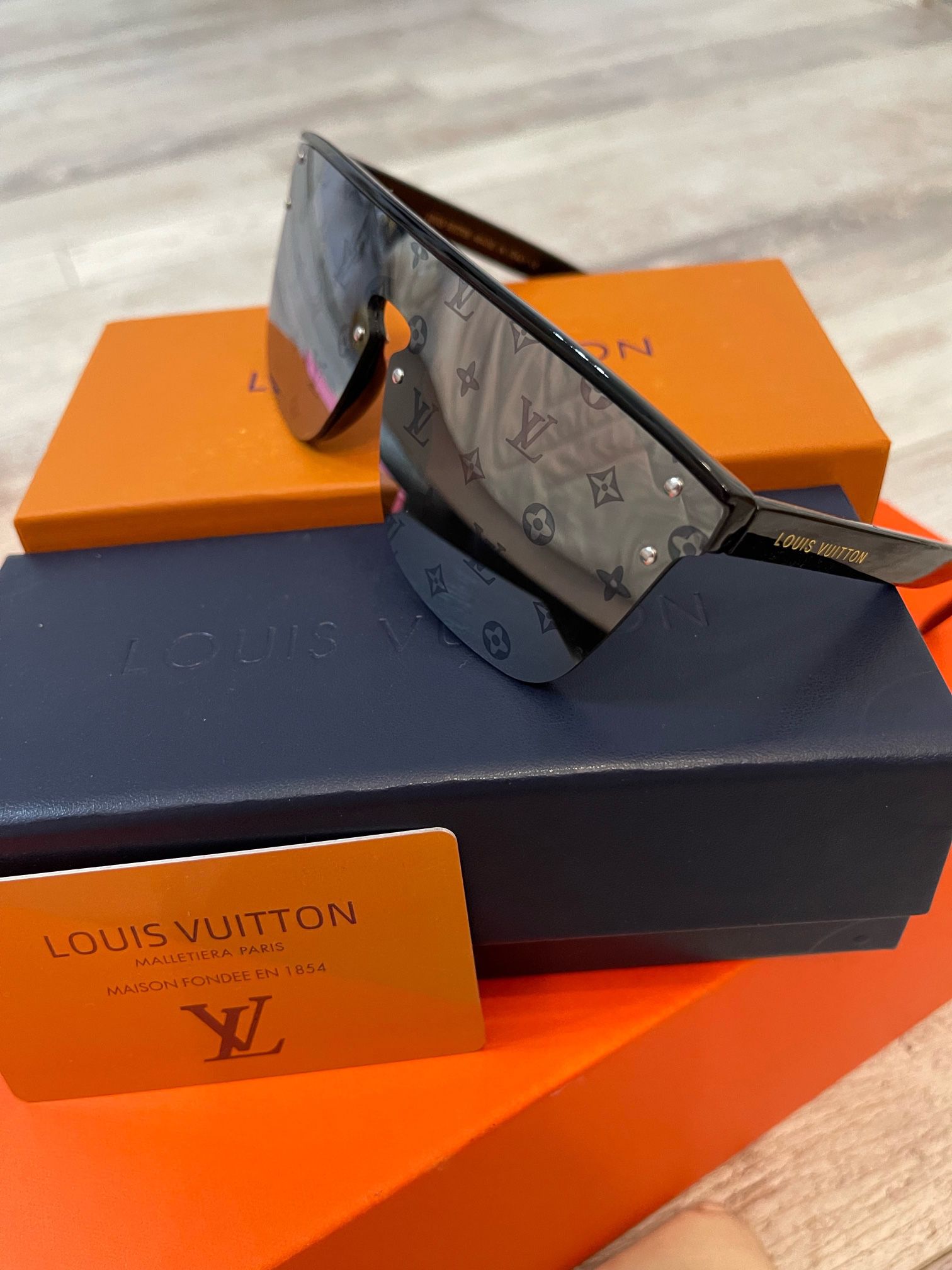 Lentes Sol for Sale in Irving, TX - OfferUp