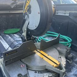 Dewalt 12” Miter Saw 