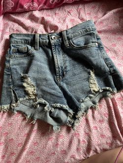 Kendal And Kylie Shorts Size 24