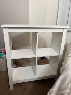 Cube dresser