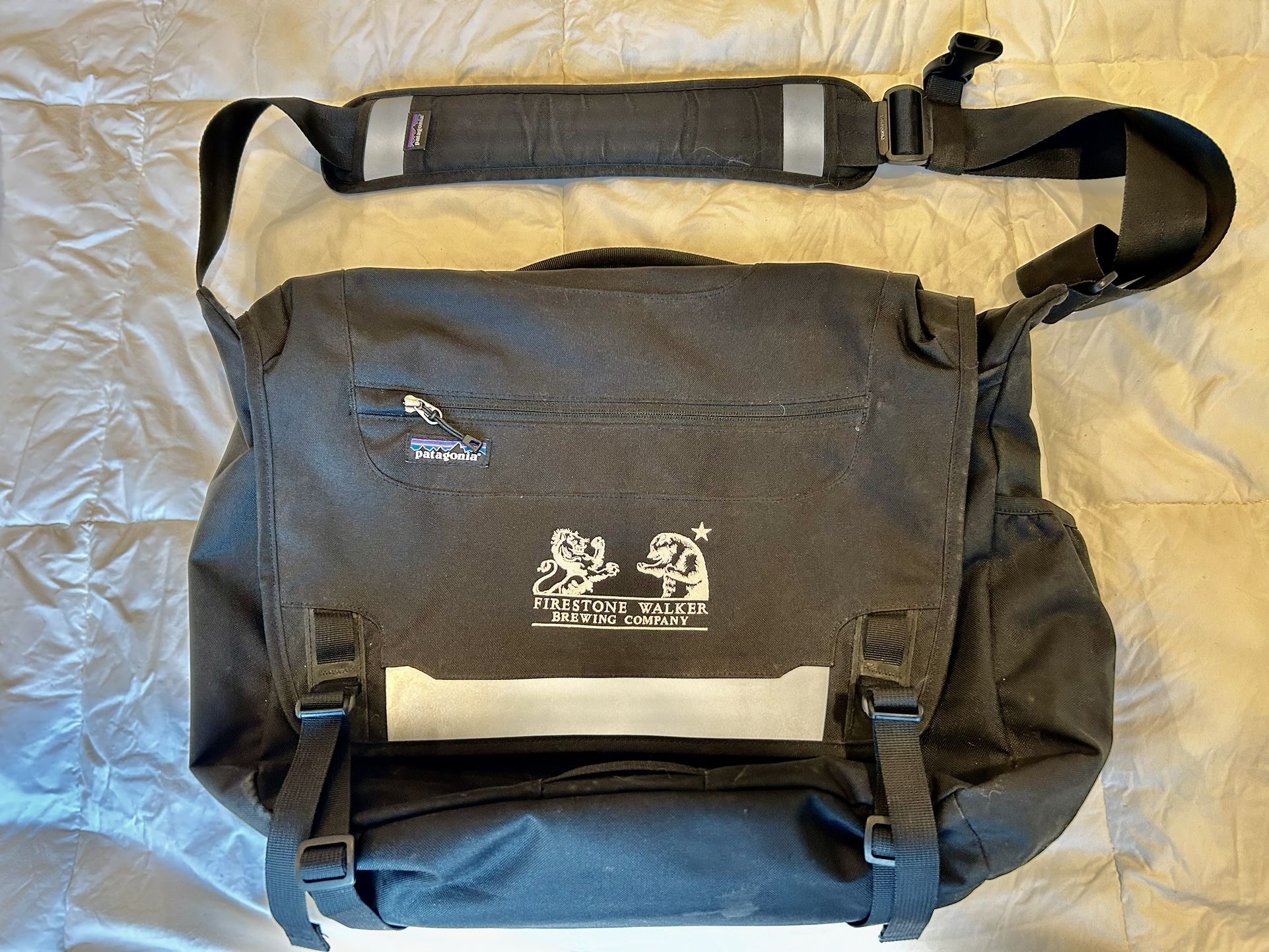 Patagonia Firestone  Walker Brewery Messenger Bag