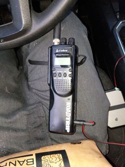 Cobra RoadTrip Sound Tracker two-way radio