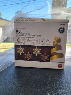 GE Color Choice 8ct LED Snowflake Icicle Lights