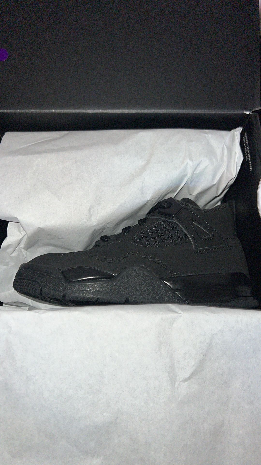 Jordan 4 Retro Black Cat 2025 