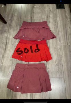 Lululemon Size 6.     $35 Cada Uno.    $35 Each