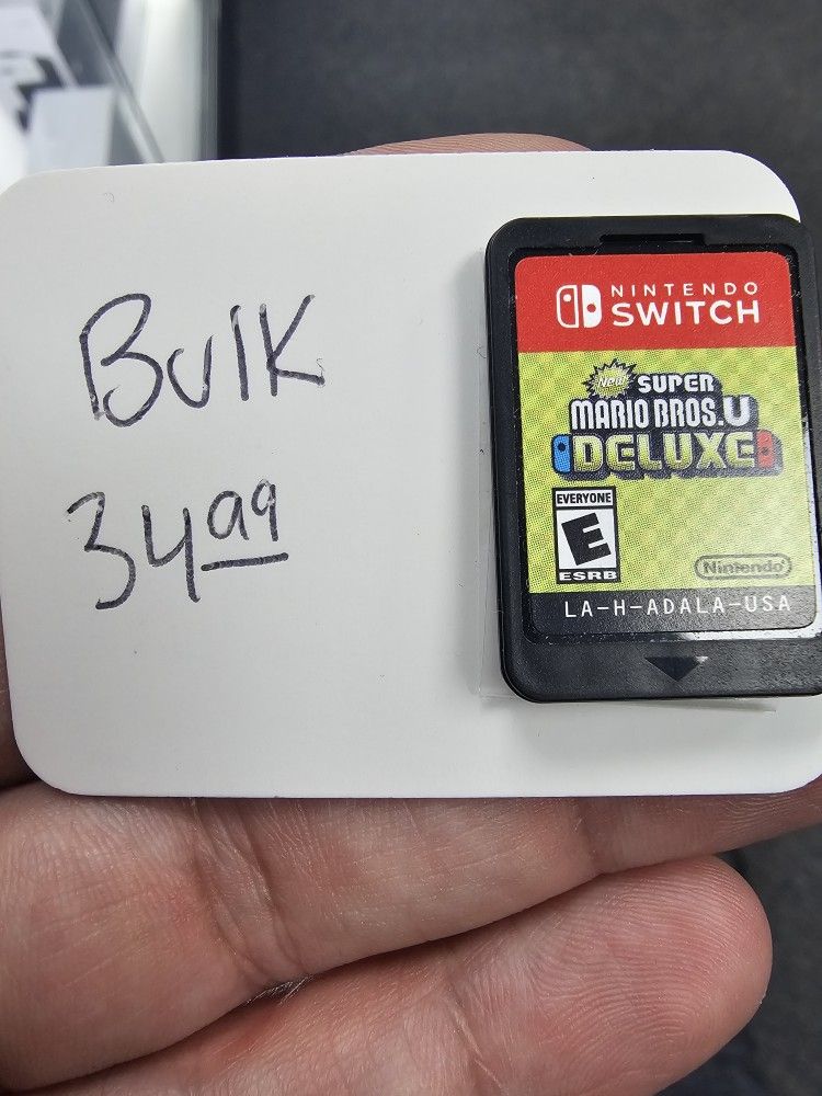 New Super Mario Bros Deluxe U. ASK FOR RYAN.