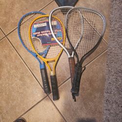 4 Racket Ball 